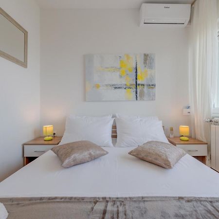 Apartments By The Sea Slatine, Ciovo - 11047 Ruang foto