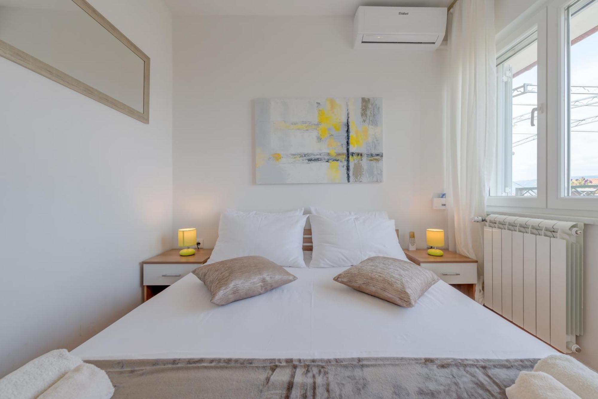 Apartments By The Sea Slatine, Ciovo - 11047 Ruang foto