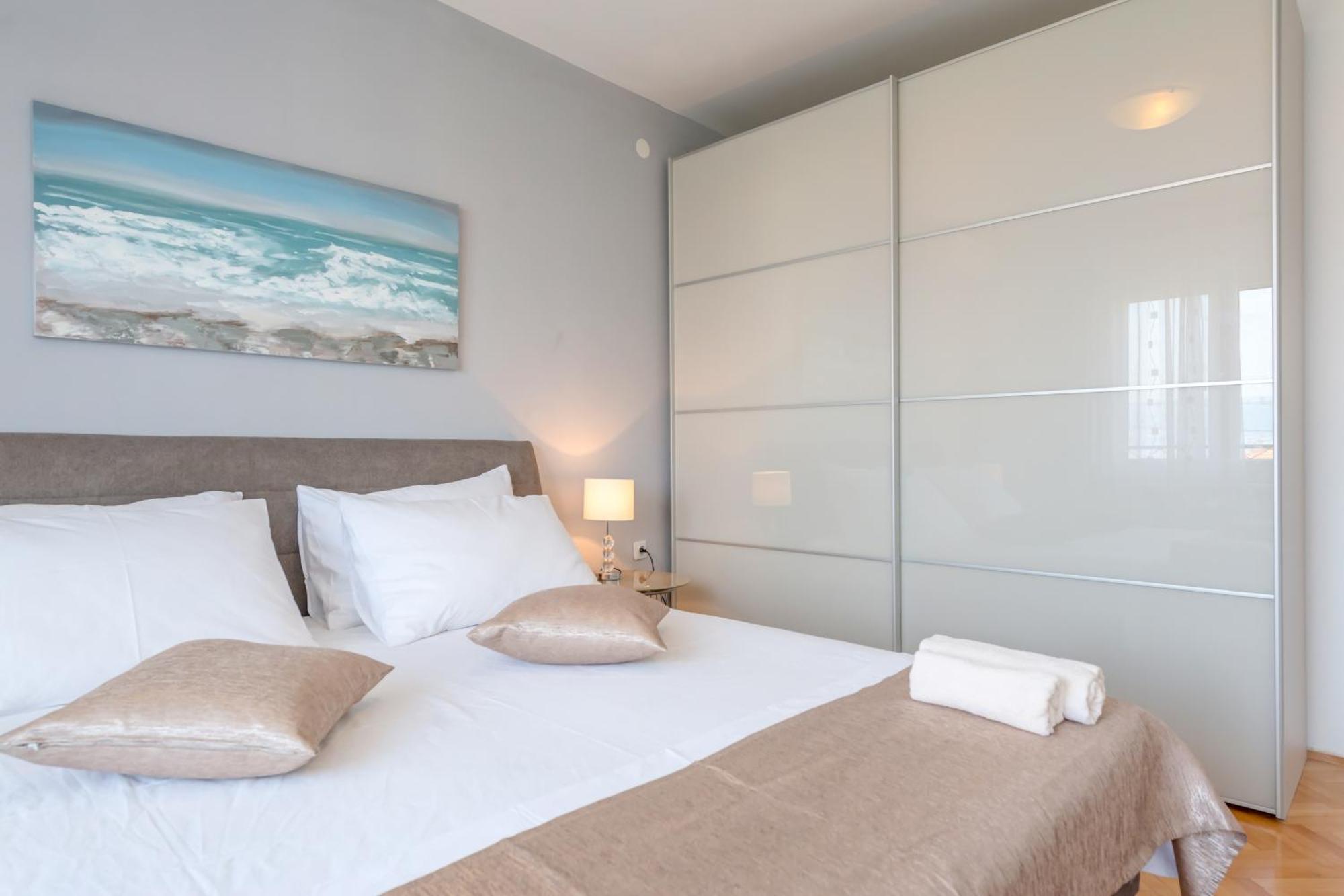 Apartments By The Sea Slatine, Ciovo - 11047 Ruang foto