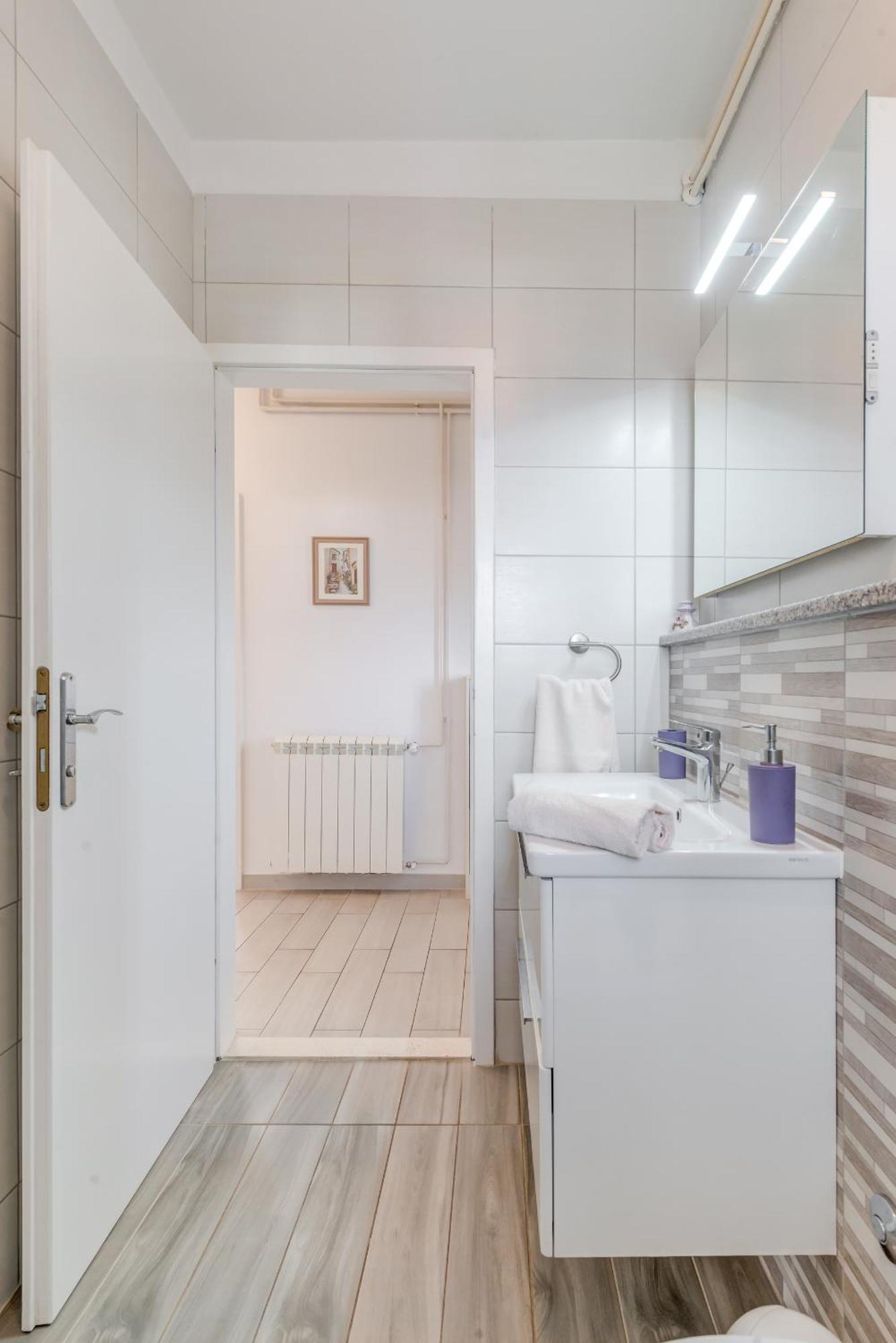 Apartments By The Sea Slatine, Ciovo - 11047 Ruang foto