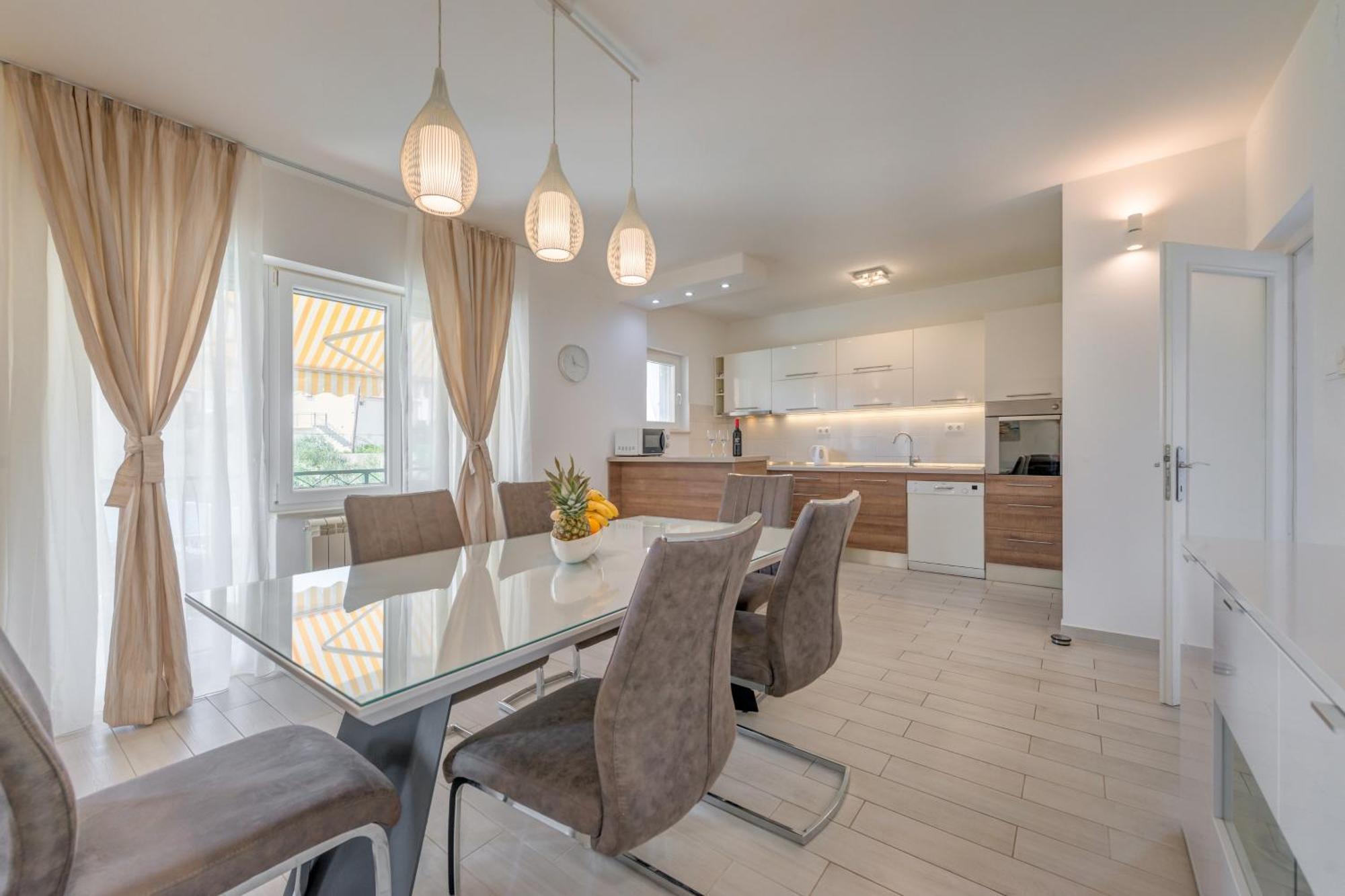 Apartments By The Sea Slatine, Ciovo - 11047 Ruang foto